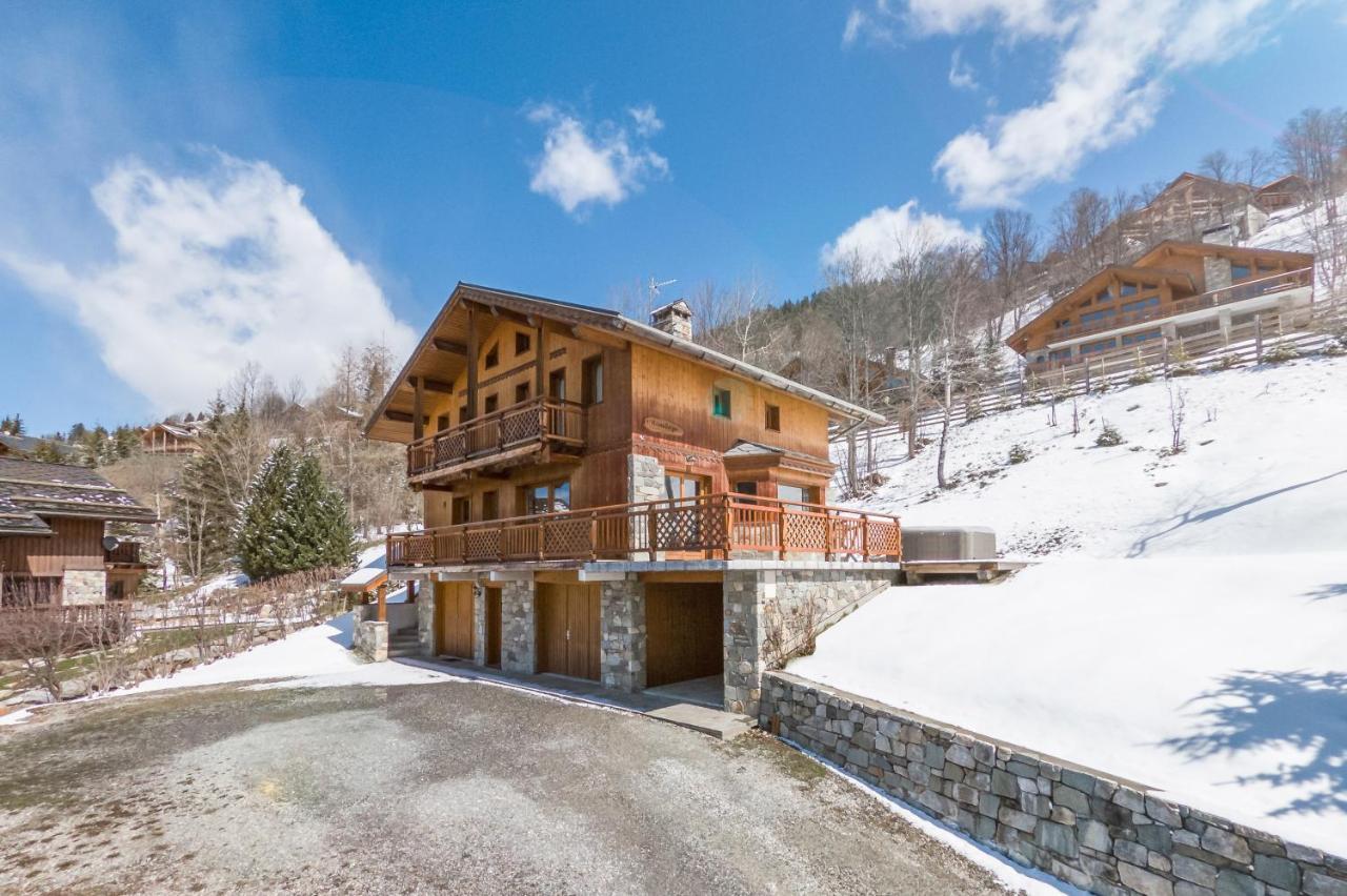 Chalet Himalaya , 10 Person Chalet With 5 Ensuite Bedrooms And Outdoor Jacuzzi In Meribel Centre Eksteriør billede
