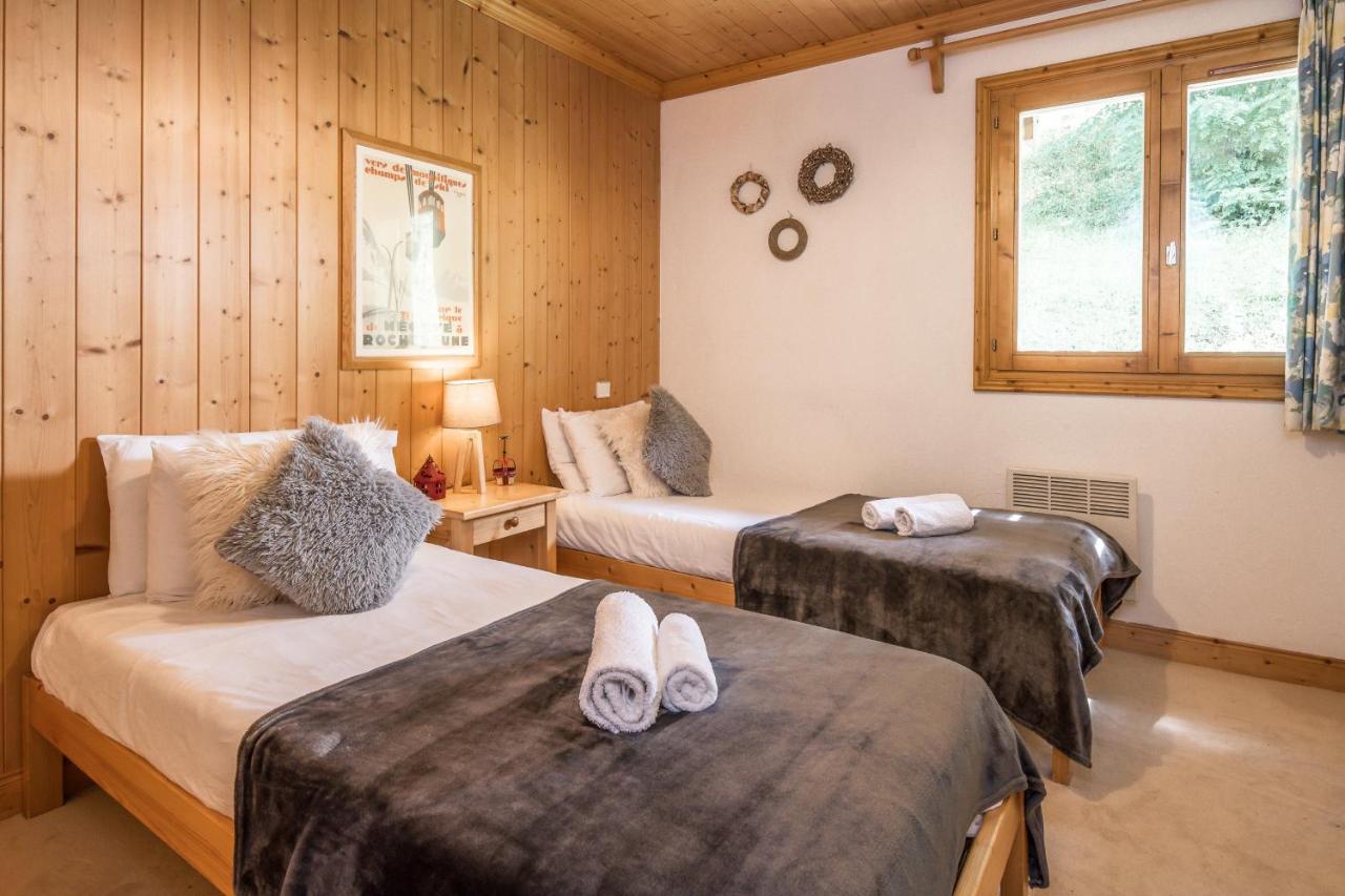 Chalet Himalaya , 10 Person Chalet With 5 Ensuite Bedrooms And Outdoor Jacuzzi In Meribel Centre Eksteriør billede